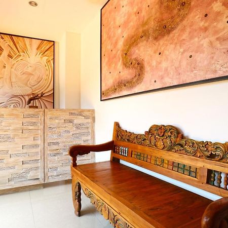 Clover Bali House Ungasan  Exterior photo
